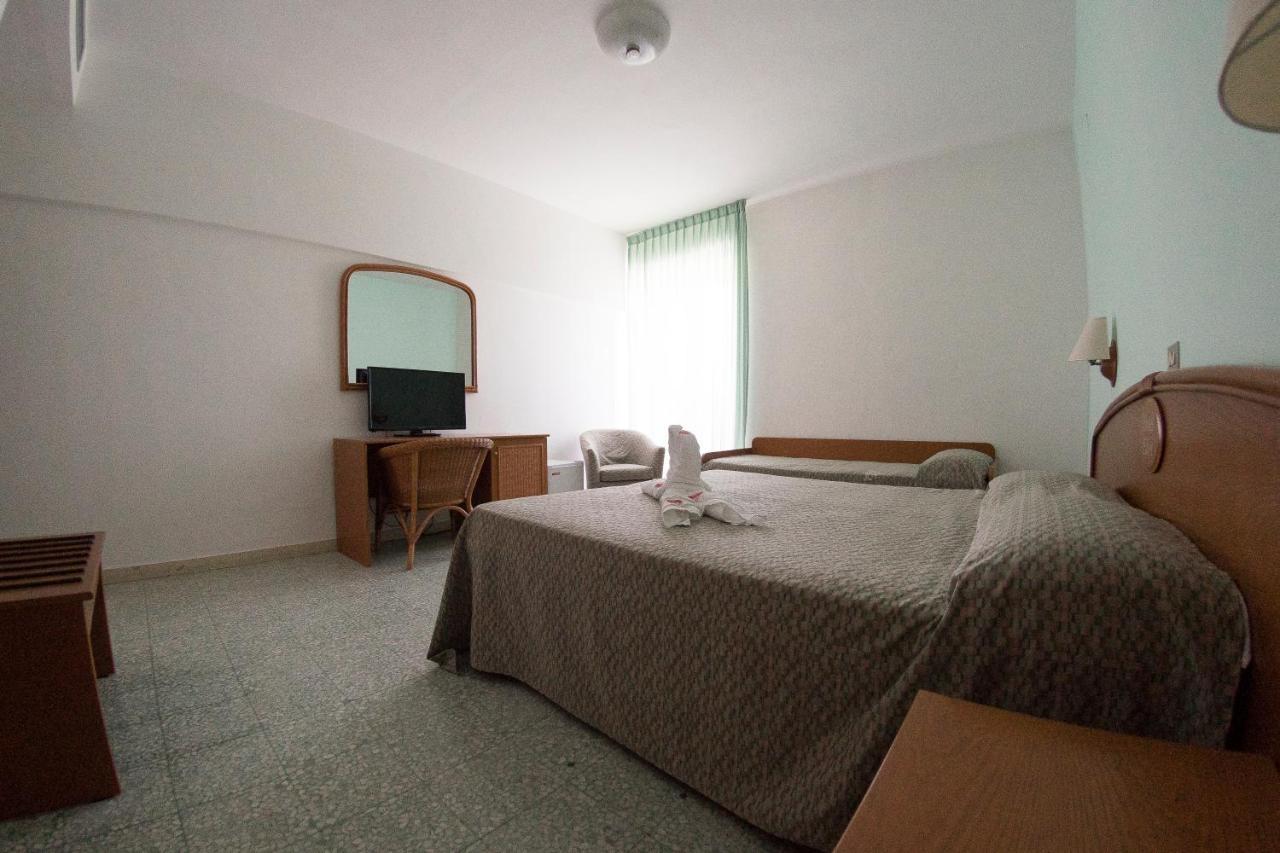 Hotel Eden 산도미노 외부 사진