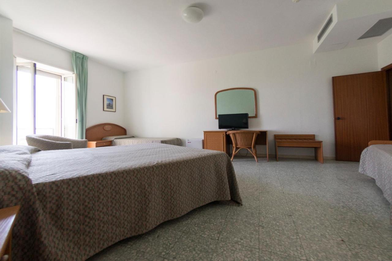 Hotel Eden 산도미노 외부 사진