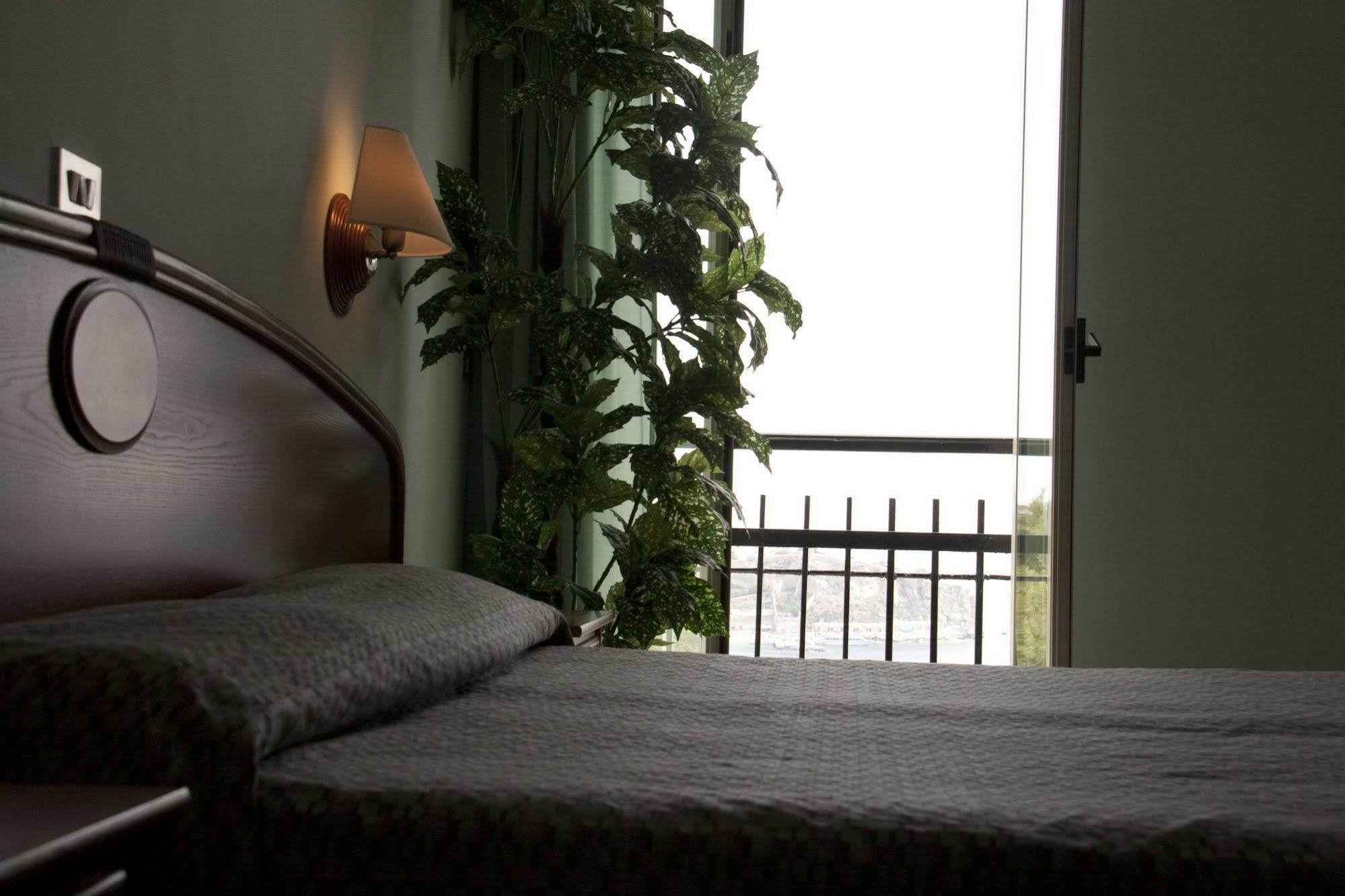 Hotel Eden 산도미노 외부 사진